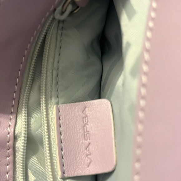 Cute Via Spiga handbag.  Very cute bag for Spring! New with tags.  All leather. - Picture 5 of 9